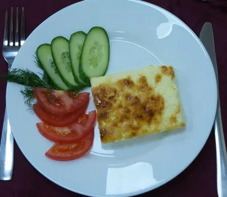 Перекресток Отели рядом с достопримечательностью «Собор Александра Невского»