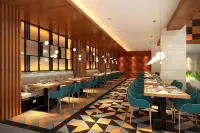 Le Polonia Hotel & Convention Medan - sarapan