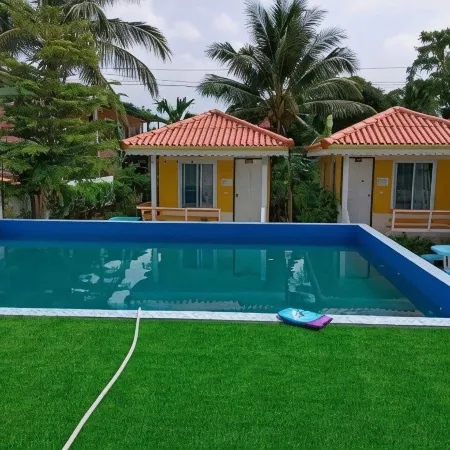 Pooma Resort