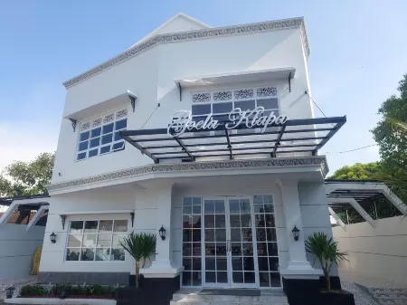 Oke Living Syariah Отели в г. Jebres