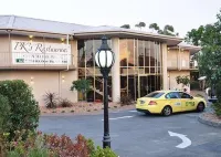 Quality Hotel Melbourne Airport - Airport Shuttle