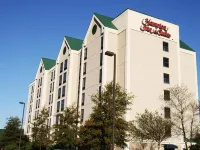 Hampton Inn & Suites Jackson Downtown-Coliseum Hotels near Jackson State University