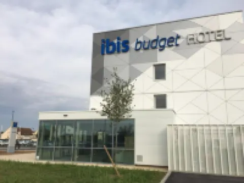 Ibis Budget Beauvais Aeroport โรงแรมในปีการ์ดี