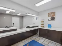 Motel 6 Normal, IL - Bloomington Area Hotels in McLean County