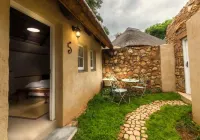 Pierneef's Kraal Отели рядом с достопримечательностью «Jakaranda Cl»