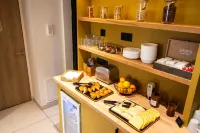 Hotel Ambassadeur - breakfast