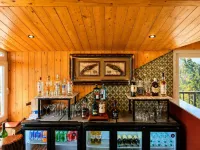 Sterling Ameris Kasauli - bar