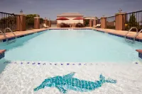 Candlewood Suites Victoria