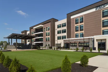 SpringHill Suites Franklin Mint Отели в г. Кросс Плейнс