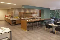 City Express Suites by Marriott Ciudad de México Santa Fe Hotels in Huixquilucan