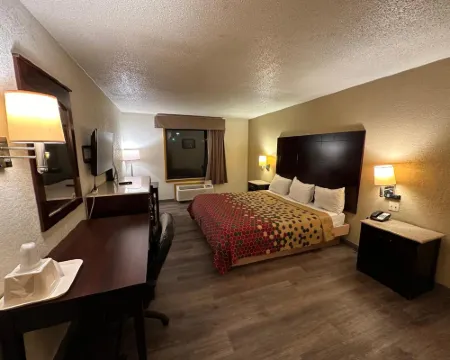 Econo Lodge Scranton Near Montage Mountain Hotels in Scranton