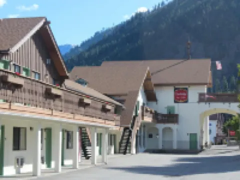 FairBridge Inn & Suites Hotels in Leavenworth