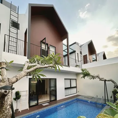 Cerita di Villa - Rumah Kedua di Batu -  Holiday Villas