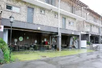 坡州瑪麗星膳宿