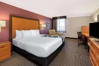 La Quinta Inn & Suites by Wyndham Tacoma - Seattle - breakfast