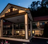 Super 8 by Wyndham Helen Hotels in Helen