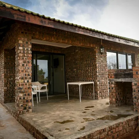 Sangiro Game Lodge Hotels in Motheo