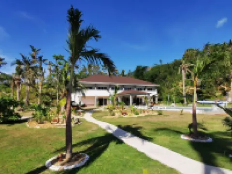 Sunset Cove Beach & Dive Resort Hotels in Romblon