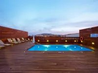 Hotel Lleó Hotels near MACBA