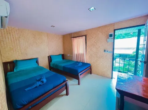 บังกะโลเตียงแฝดพร้อมวิวสวน