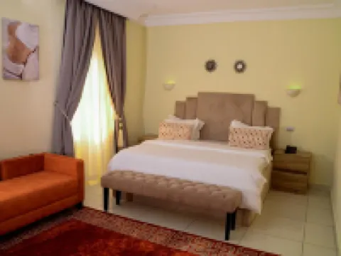 House 24 Hotels in Maitama