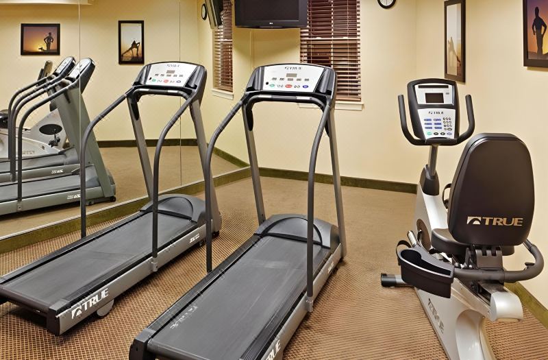 Holiday Inn Express Durham - (UNH) by IHG photo 3