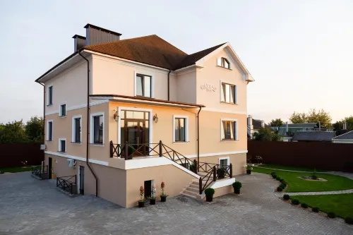 Villa Sarra Hotels in Baranovichi