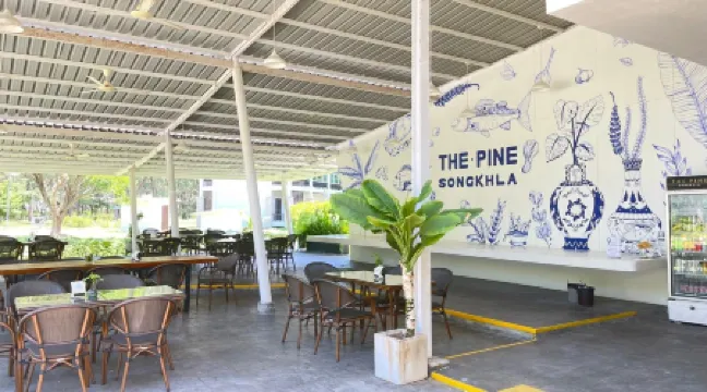 The Pine Songkhla Отели в г. Сонгкхла