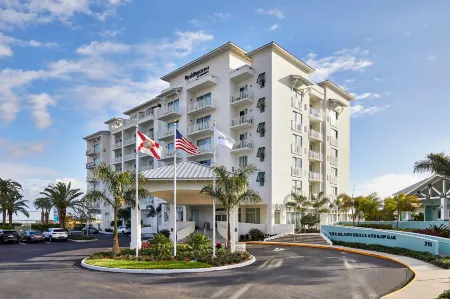 Residence Inn St. Petersburg Tierra Verde Отели рядом с достопримечательностью «Tierra Verde Light»