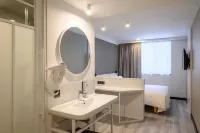 Bobo St.Art Hotel