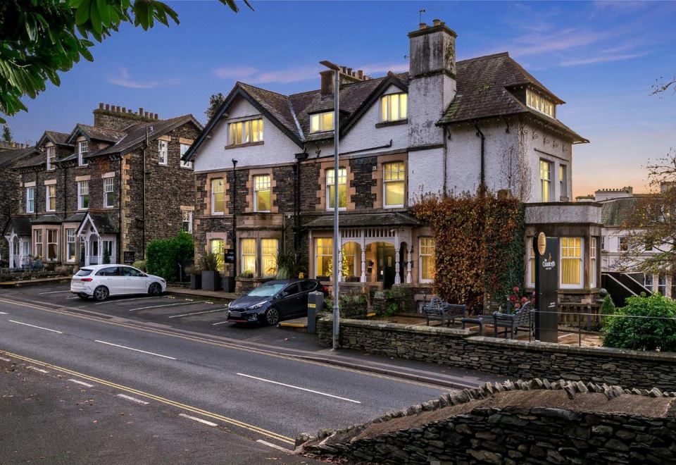 hotel overview picture