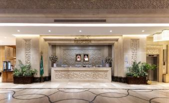 Violet Al Azizia Hotel