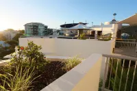 Beach Club Mooloolaba - Ocean View