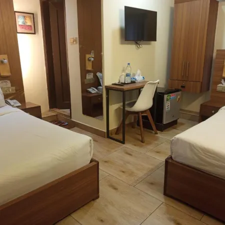 Grand Imperial Hotel