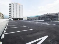 Super Hotel Iyo Saijo - parcheggio