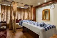 Ramada Plaza by Wyndham Karachi Airport Hotel - spa