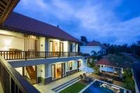 Villa Sabasanti Gianyar - Inns