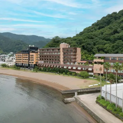 Meijikan Hotel berhampiran Taman Matsubara