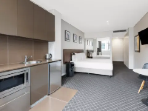 Holiday Inn & Suites SYDNEY BONDI JUNCTION by IHG Hotels in Bondi Junction
