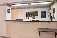 Travelodge by Wyndham Banning CA Near Casino/Outlet Mall Hotels in Banning