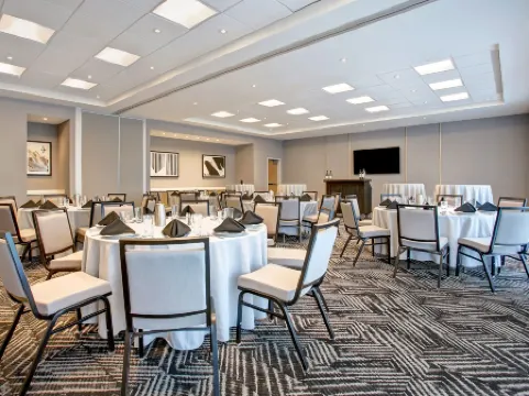 Hyatt Place Wichita State University Отели в г. Уичито