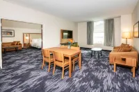 Fairfield Inn & Suites Ottawa Airport - spa