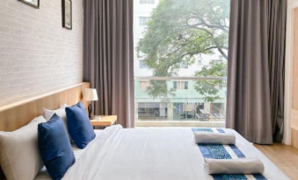 B Stay Hotel