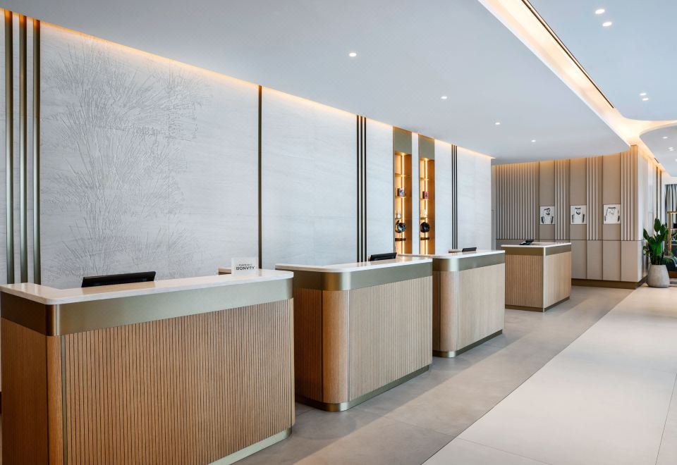 4. 레지던스 인 셰..