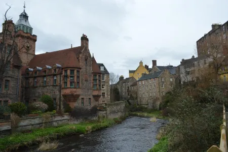 B+B Edinburgh Отели рядом с достопримечательностью «Шотландский национальный музей современного искусства»