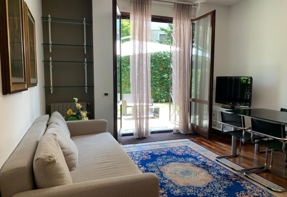 Mysa Properties - Accogliente bilocale nei pressi della Villa Reale - Monza - Hizvo