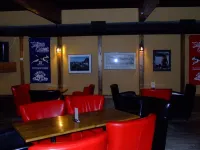 The Yukon Inn - breakfast