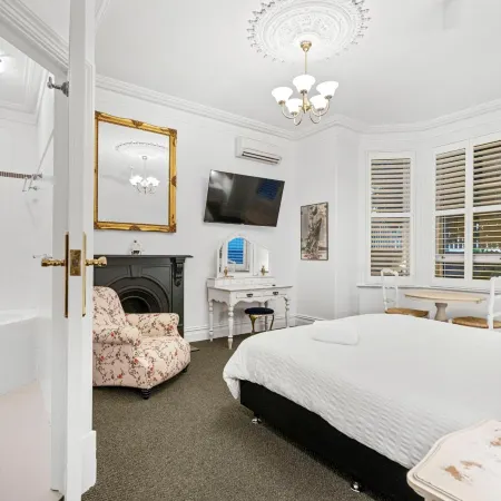Arundel's Boutique Accommodation