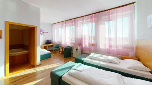 Hotel Hubert Nové Zámky - 3-Star