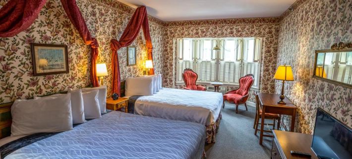 Murray Hotel Hotels in Mackinac County